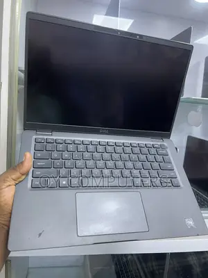 Laptop Dell Latitude 7410 16GB Intel Core i7 SSD 512GB