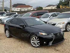 Lexus IS 200t 2016 Black