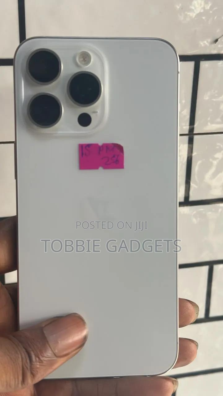 Apple iPhone 15 Pro Max 256 GB
