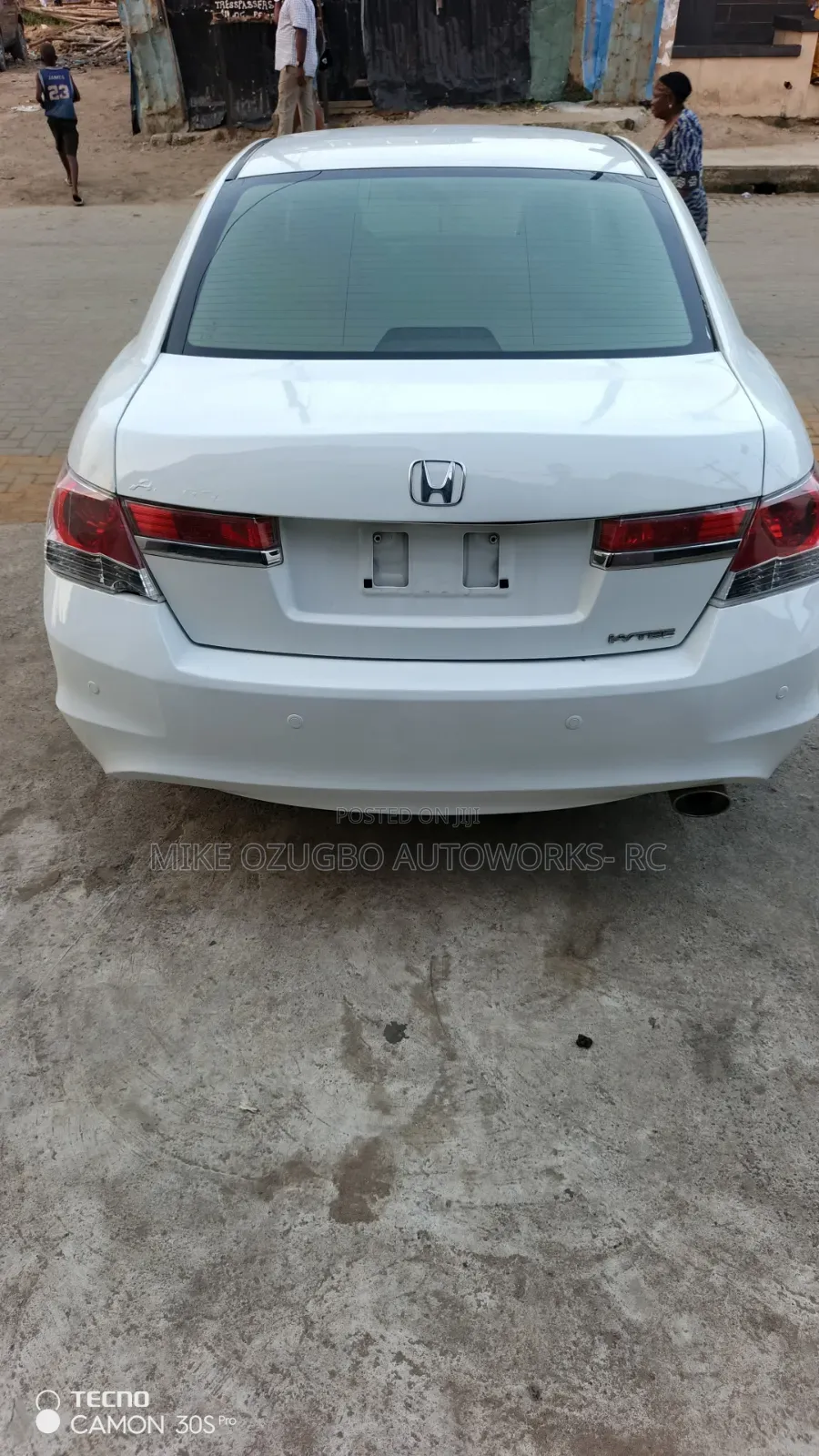 Honda Accord 2010 White
