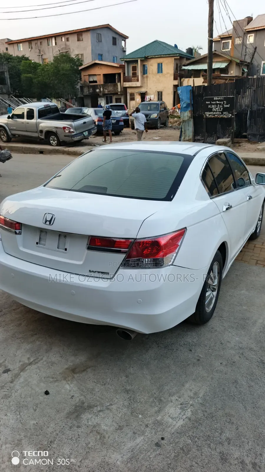 Honda Accord 2010 White