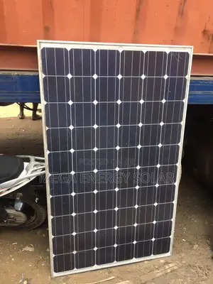 Canadian Solar Mono Panels 200w 60cells
