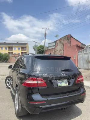 Mercedes-Benz M Class 2015 Black