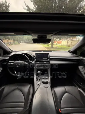 Toyota Avalon Touring (3.5L 6cyl 6A) 2018 Maroon