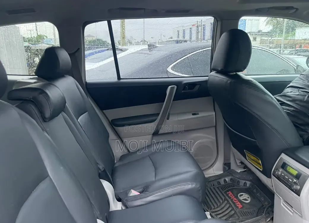 Toyota Highlander 2009 Gray