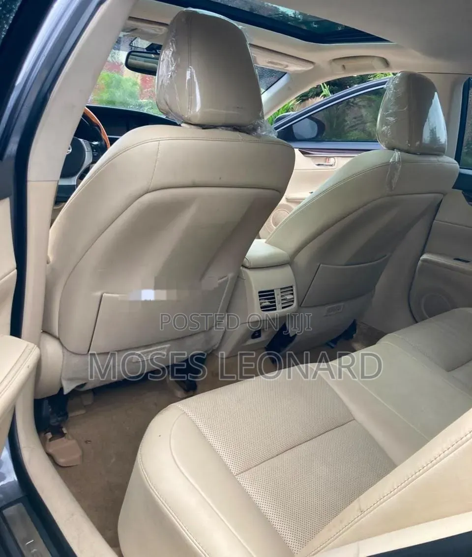 Lexus ES 2014 Gray