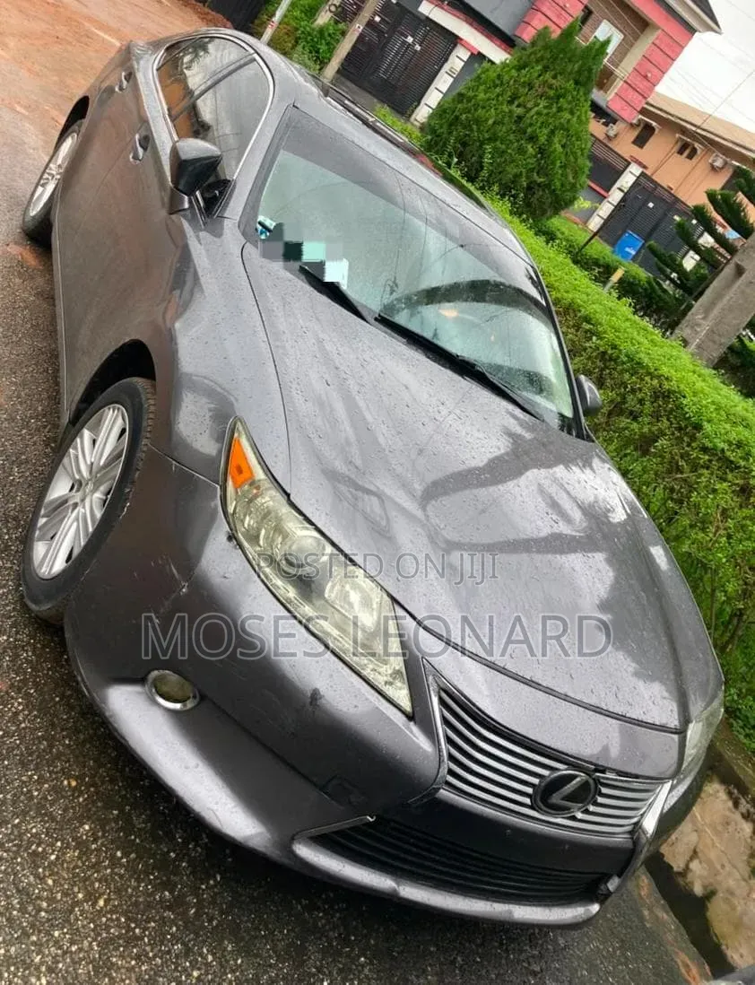 Lexus ES 2014 Gray
