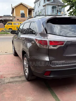 Toyota Highlander 2015 Gray