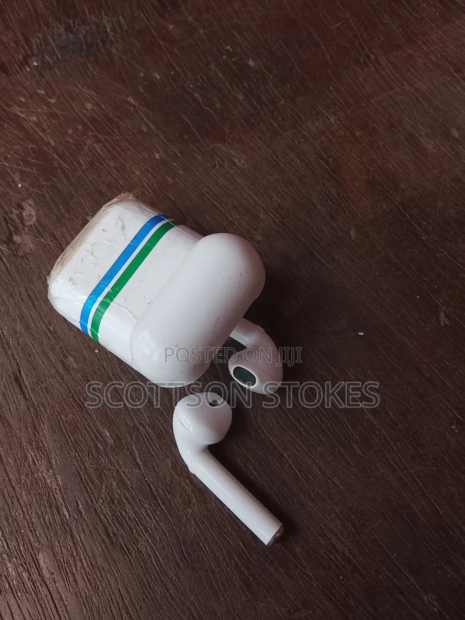 Selling Earpod