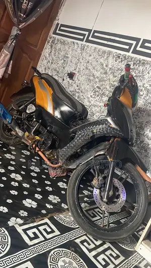 TVS 2024 Orange