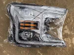 Headlights Ford F150 2019 and 2007 LED Day Lights