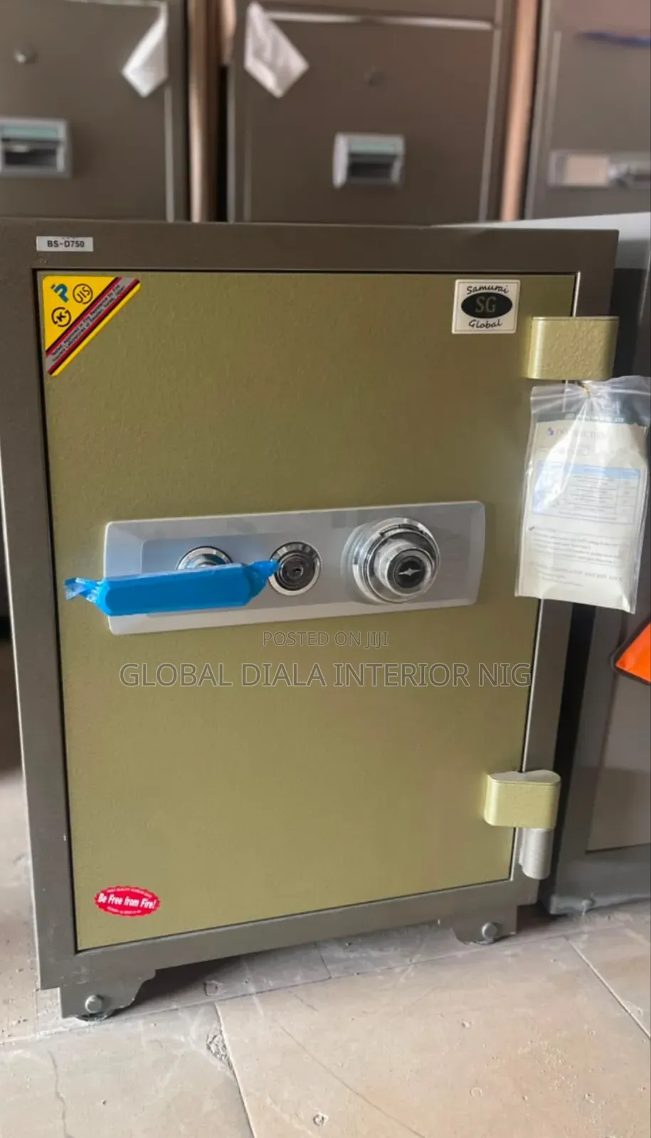 Samurai Global Fireproof Analog Safe, Model BS-D750,