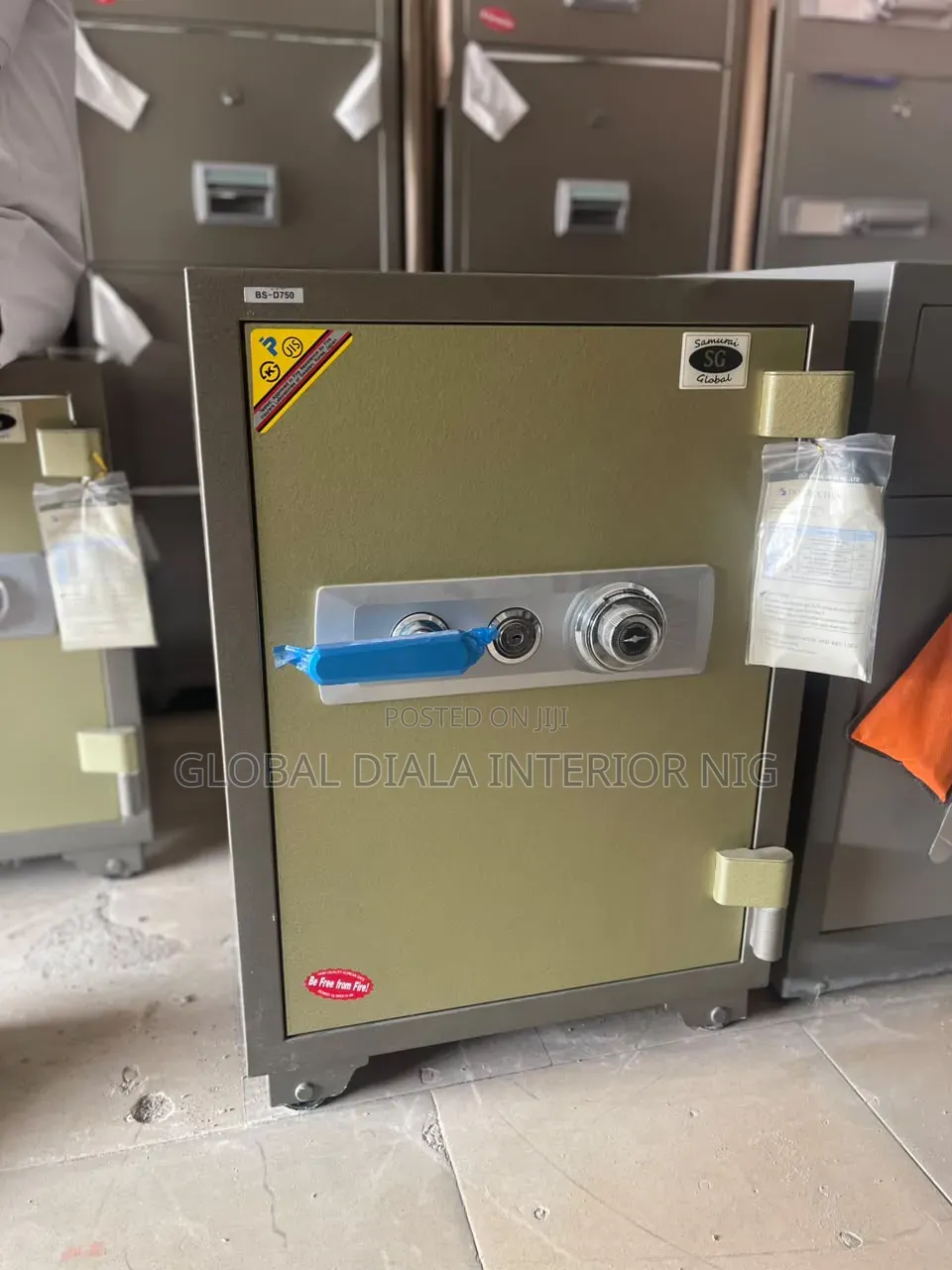 Samurai Global Fireproof Analog Safe, Model BS-D750,