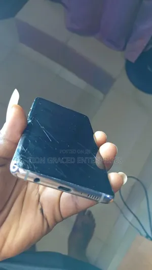Samsung Galaxy S10 128 GB Blue
