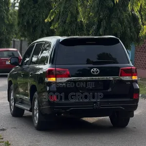 New Toyota Land Cruiser 2019 Black