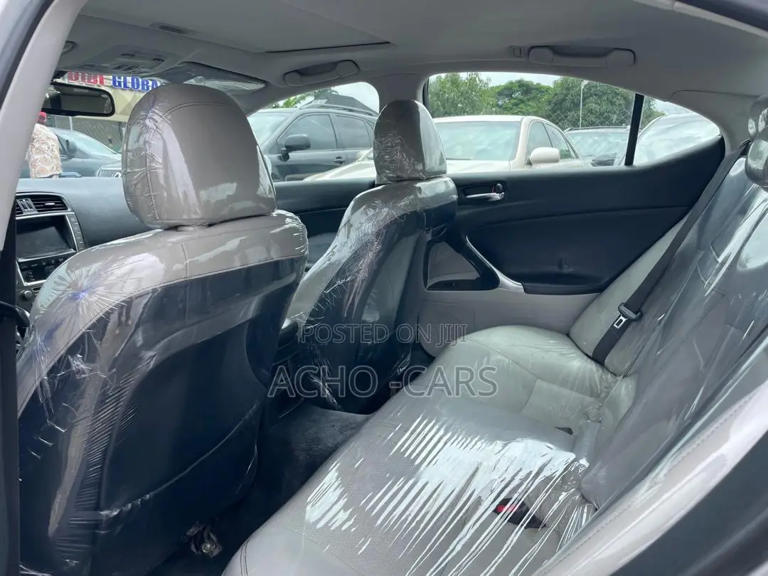 Lexus IS 2009 Silver