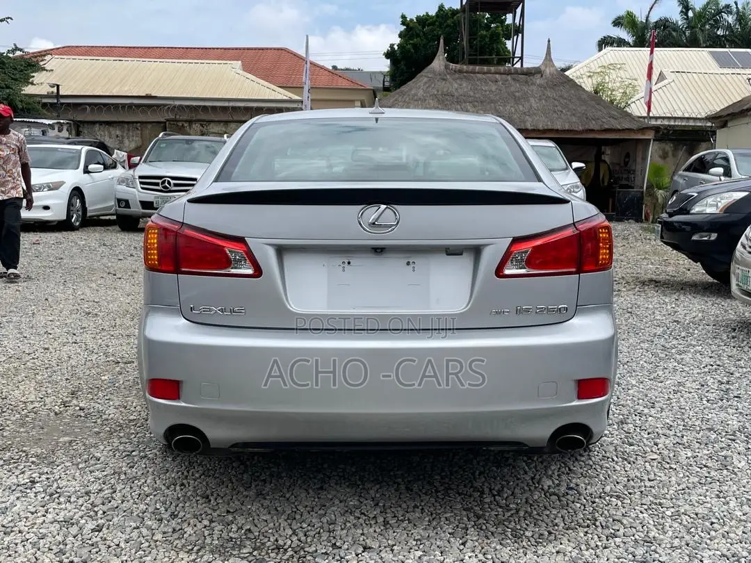 Lexus IS 2009 Silver