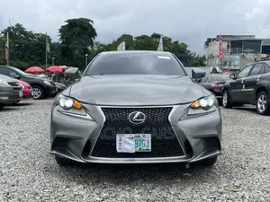 Lexus IS 2015 Gray