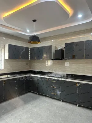 3bdrm Bungalow in Alaaka, Akala Express for sale