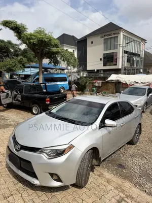 Toyota Corolla 2016 Silver