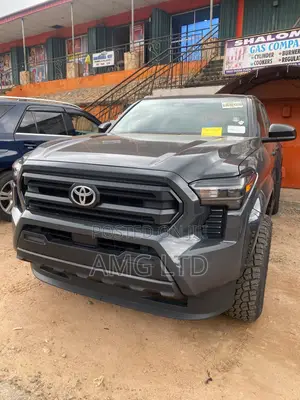 Toyota Tacoma TRD Pro Double Cab 4WD 5.0 ft. SB (Hybrid) 2025 Black