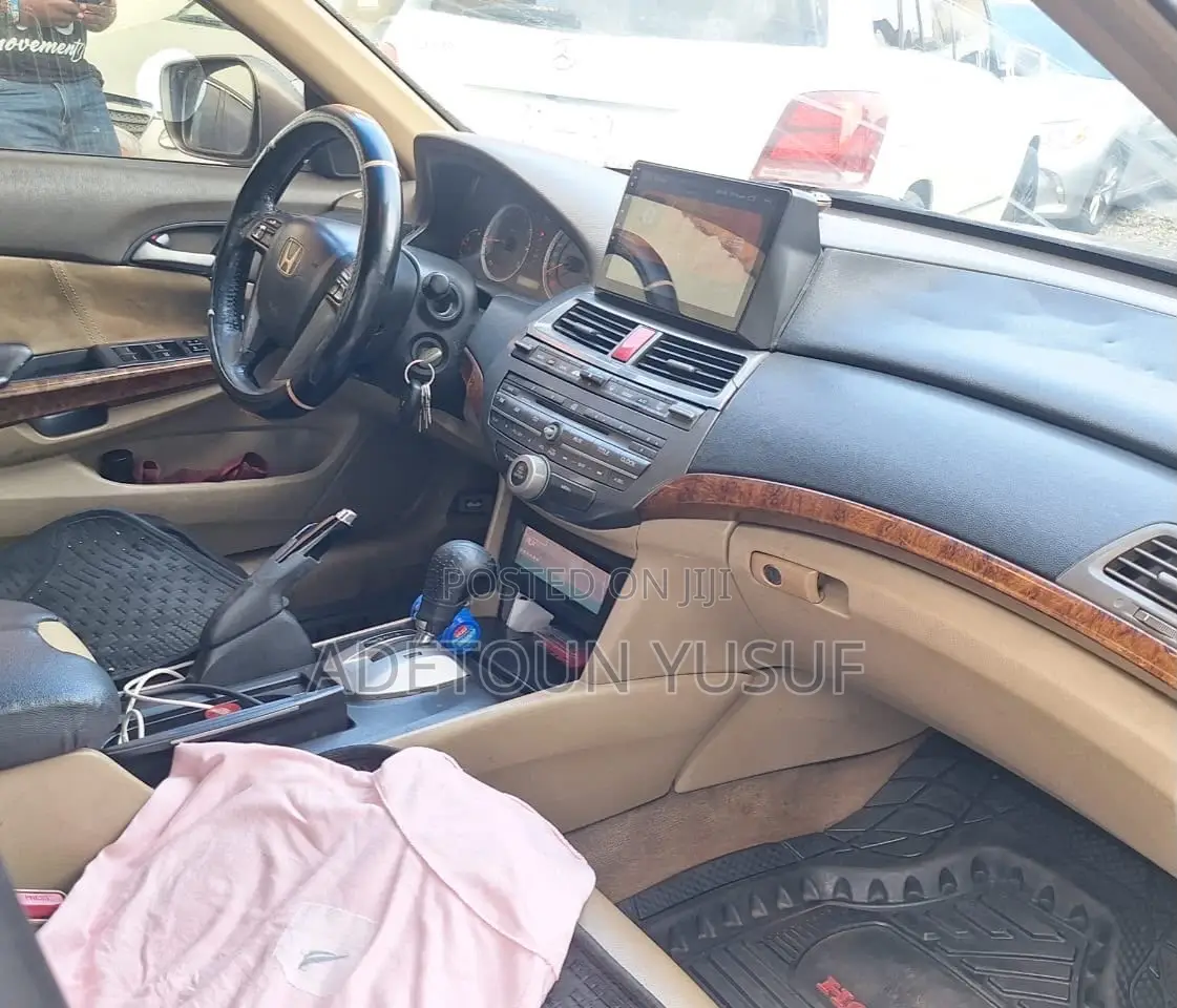 Honda Accord 2.0 i-VTEC Automatic 2009 Gray