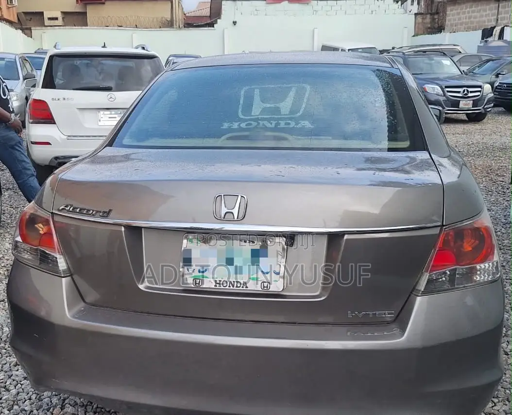 Honda Accord 2.0 i-VTEC Automatic 2009 Gray