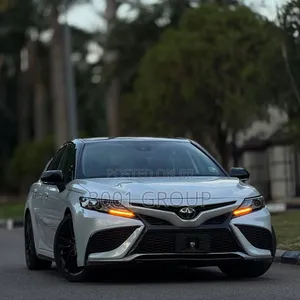 Toyota Camry 2023 White