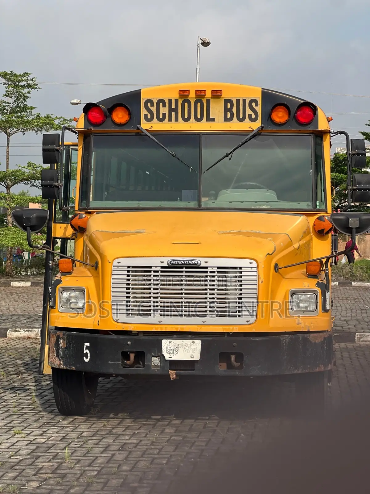 Freightliner Champion 2007 Yellow