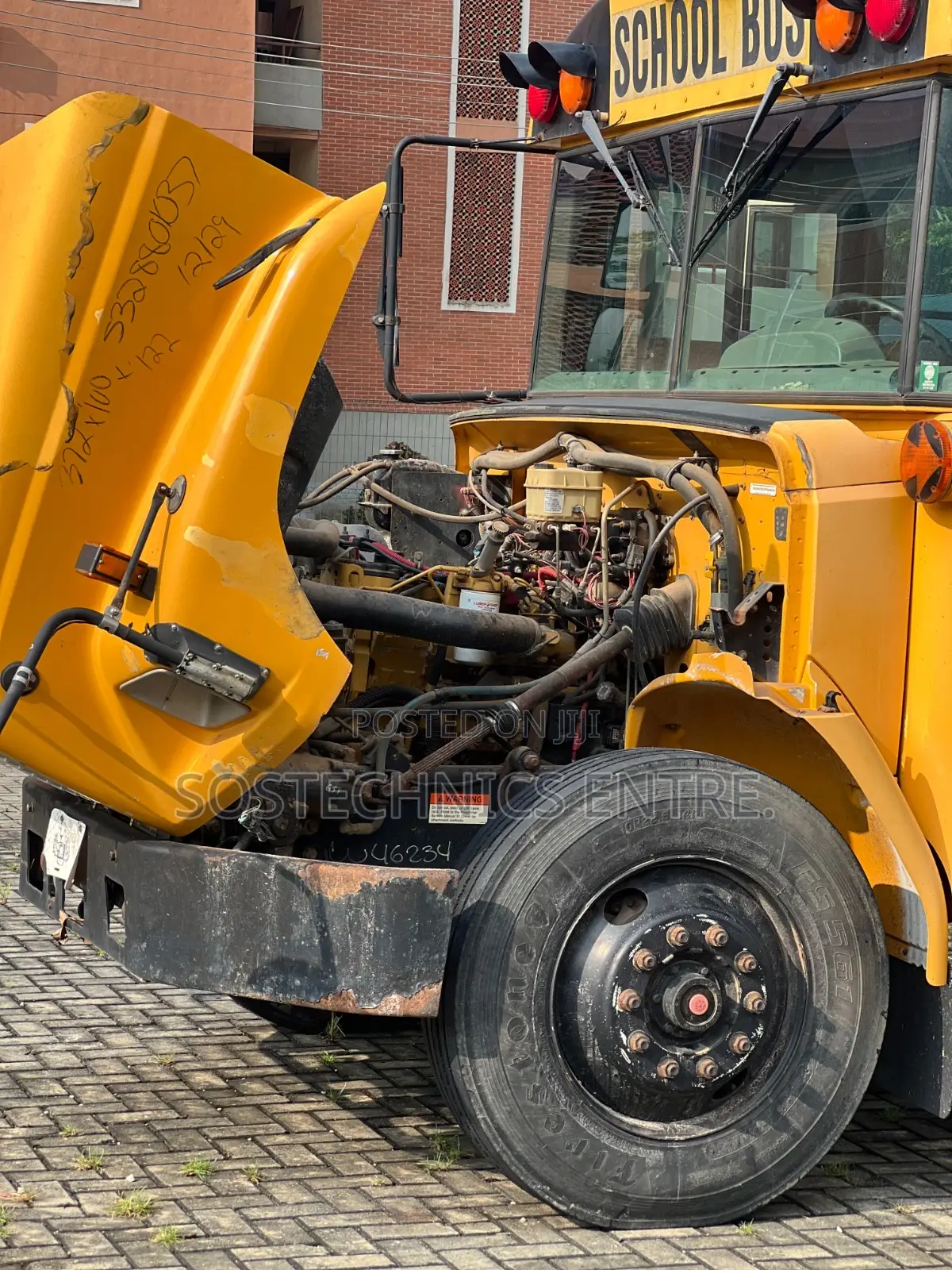 Freightliner Champion 2007 Yellow