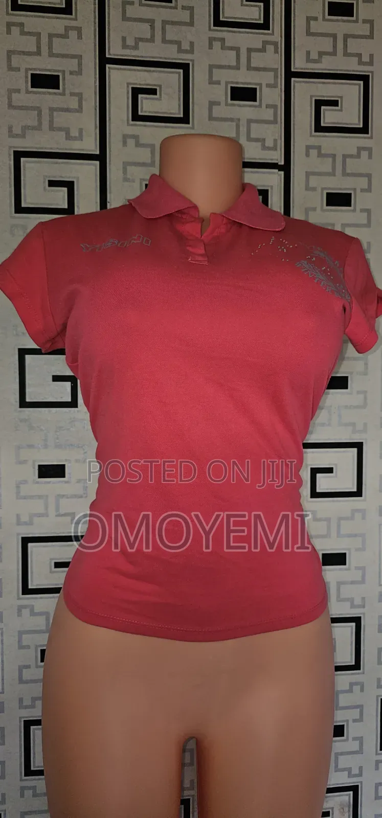 Ladies' Basic Tops Round Neck Each