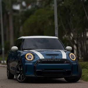 Mini Cooper 2023 Blue
