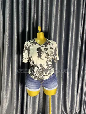 A T-Shirt Polo