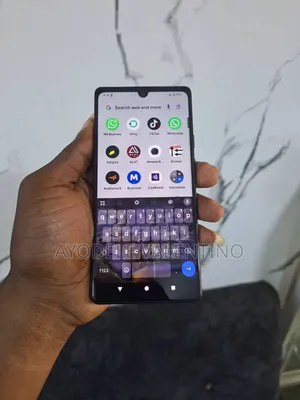 Google Pixel 6a 128 GB Black