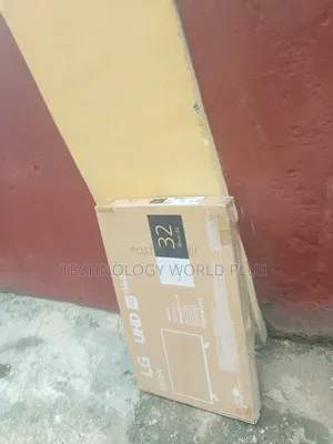 New in Frameless 32 - Inch Smart TV