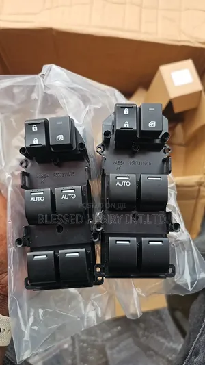 Pressing Button/Power Window Switch