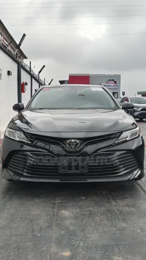 Toyota Camry SE (2.5L 4cyl 8A) 2019 Black