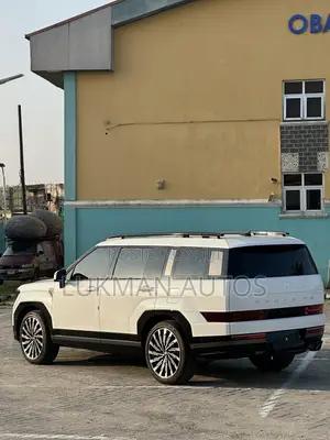 Hyundai Santa Fe SEL 2024 White