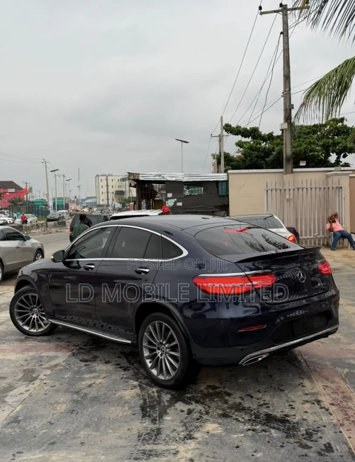 Mercedes-Benz GLC-Class 2017 Blue