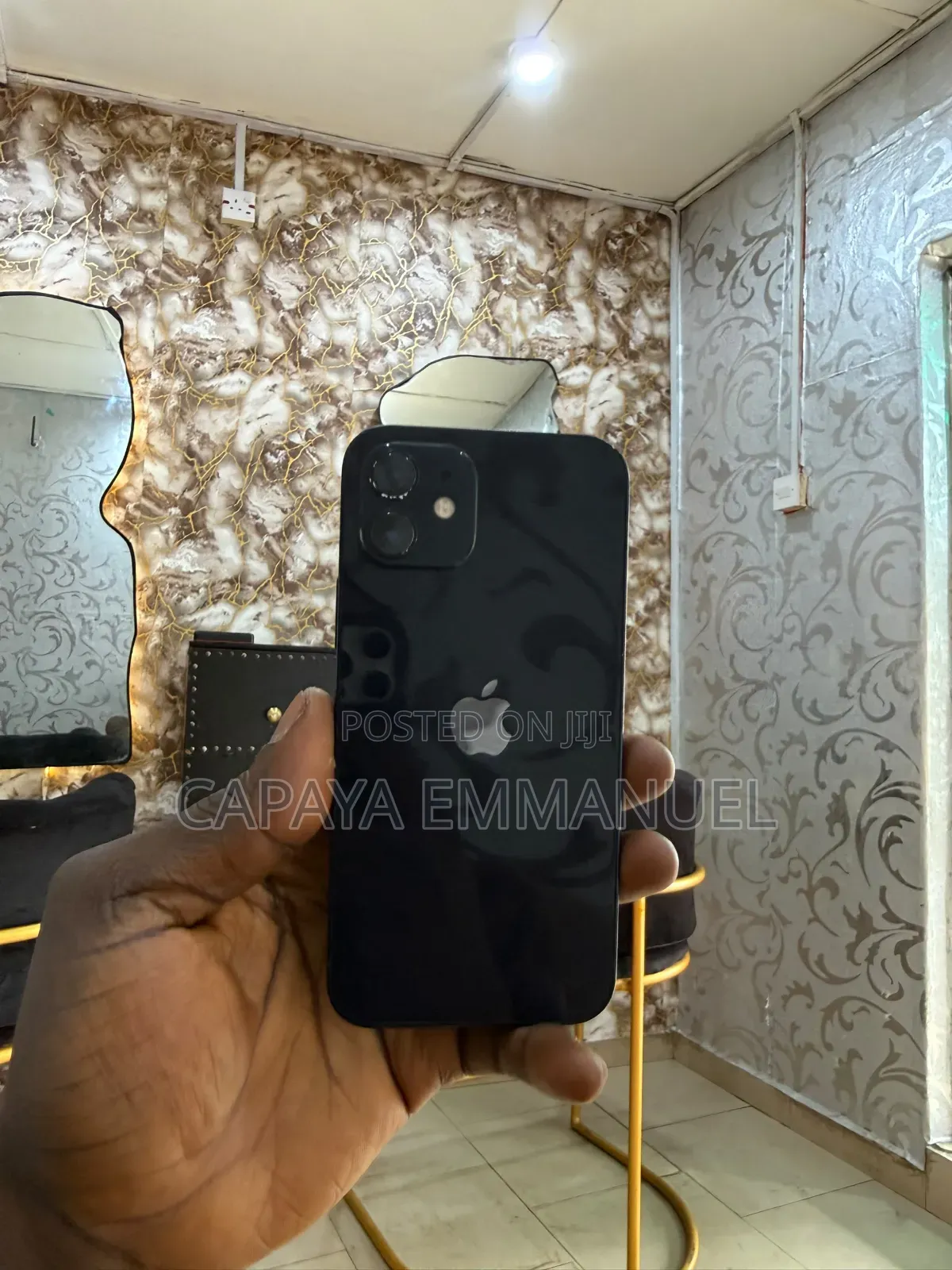 Apple iPhone 12 64 GB Black