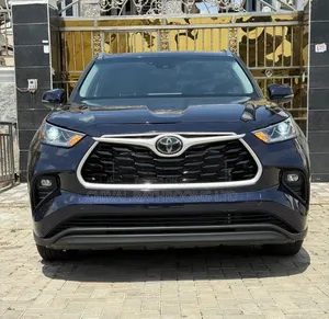 Toyota Highlander 2020 Blue