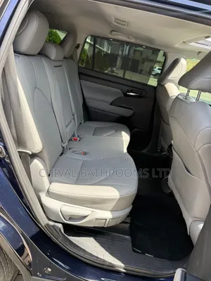 Toyota Highlander 2020 Blue