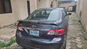 Toyota Corolla 2013 Gray