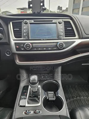 Toyota Highlander 2016 Burgundy