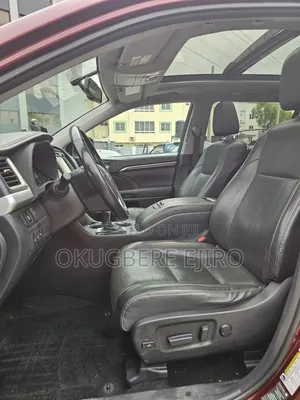 Toyota Highlander 2016 Burgundy