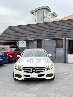 Mercedes-Benz C300 2016 White