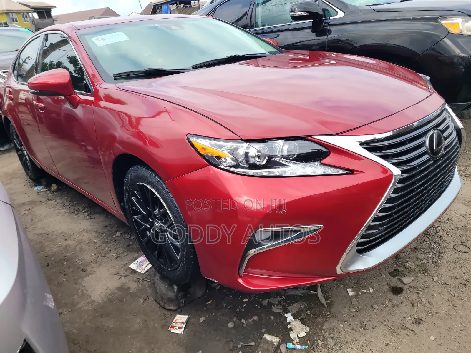 Lexus ES 2016 Red