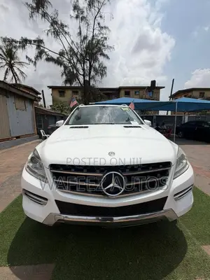 Mercedes-Benz M Class ML350 4MATIC 4dr SUV AWD (3.5L 6cyl 7A) 2015