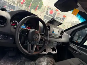 New Mercedes-Benz eSprinter 2024 Black