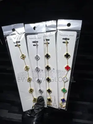 VCA Bracelet
